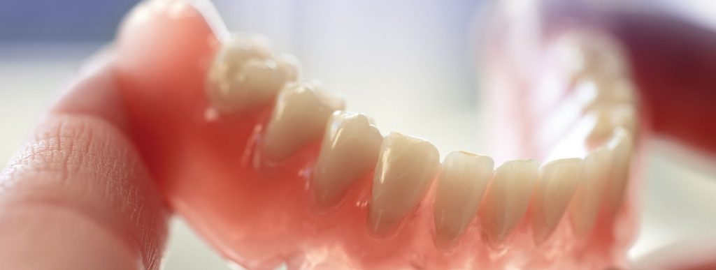 Denture